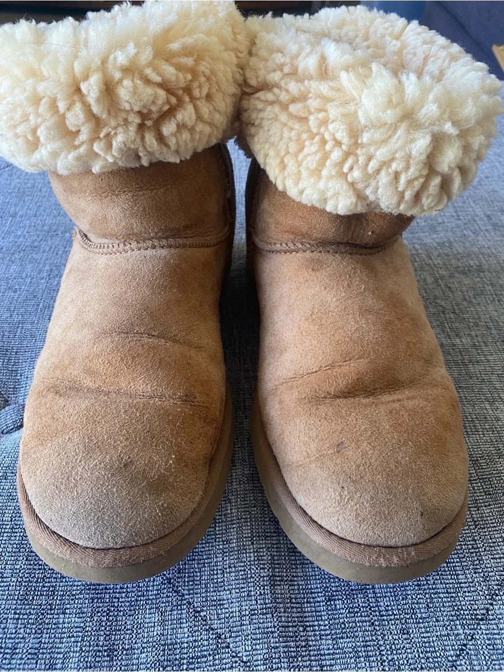 UGG Australia Classic Short Cuffable Shearling Boots Chestnut Women's Size 8